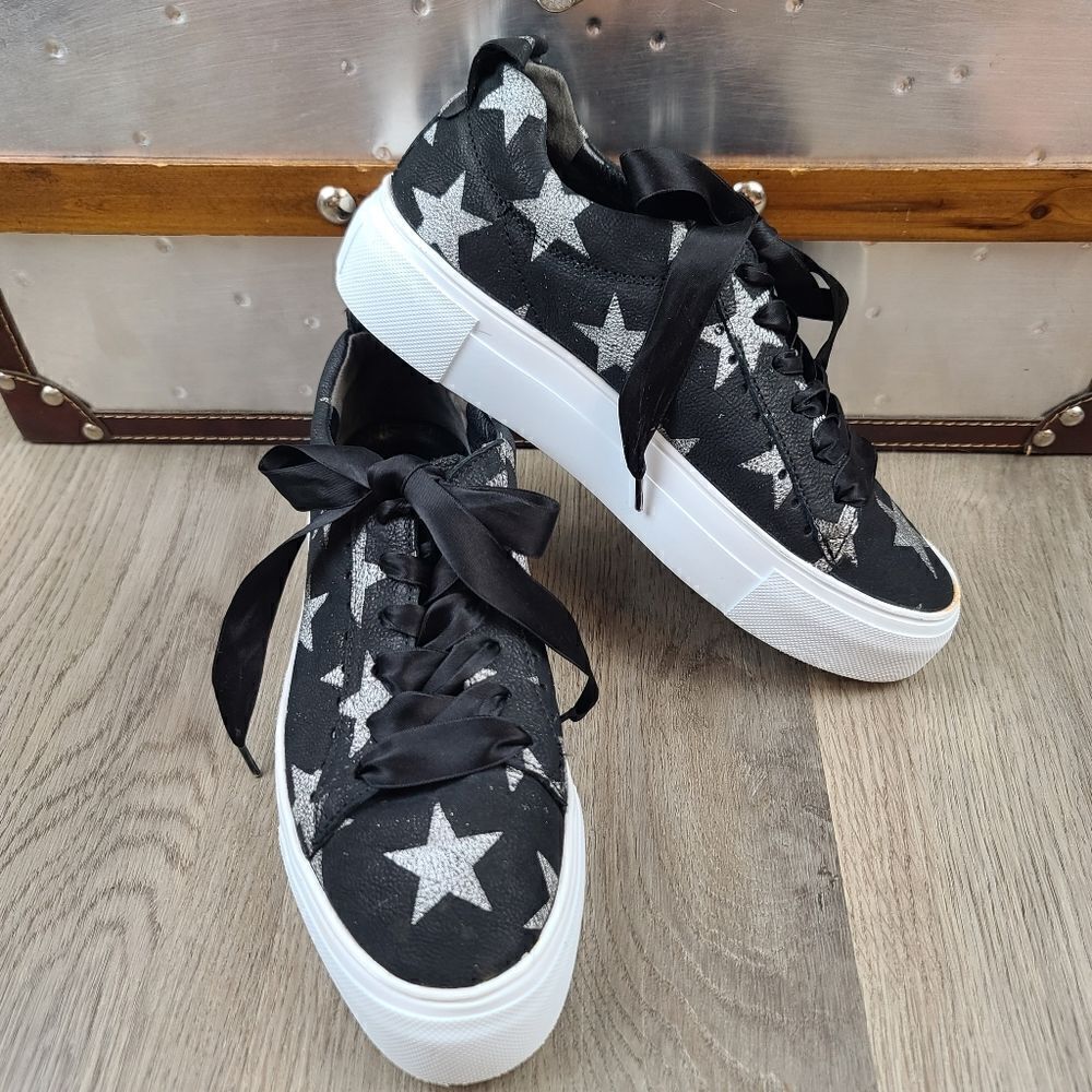 Kennel & Schmenger Stars Sneakers size 7.5